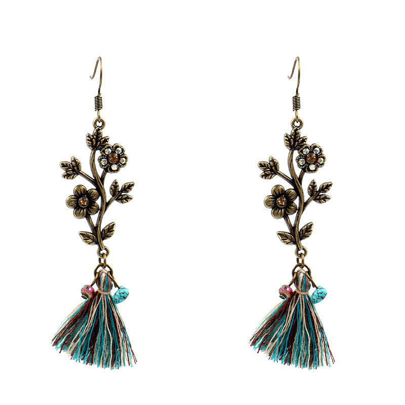 Wholesale Retro Tassel Fashion Exaggerated Long Earrings